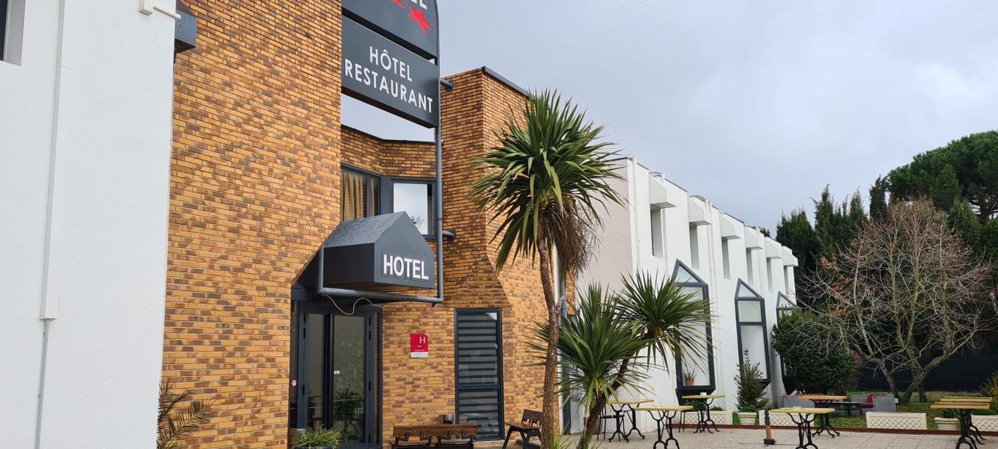 Hotel L'Etoile Aeroport - A61 Carcassonne Eksteriør billede