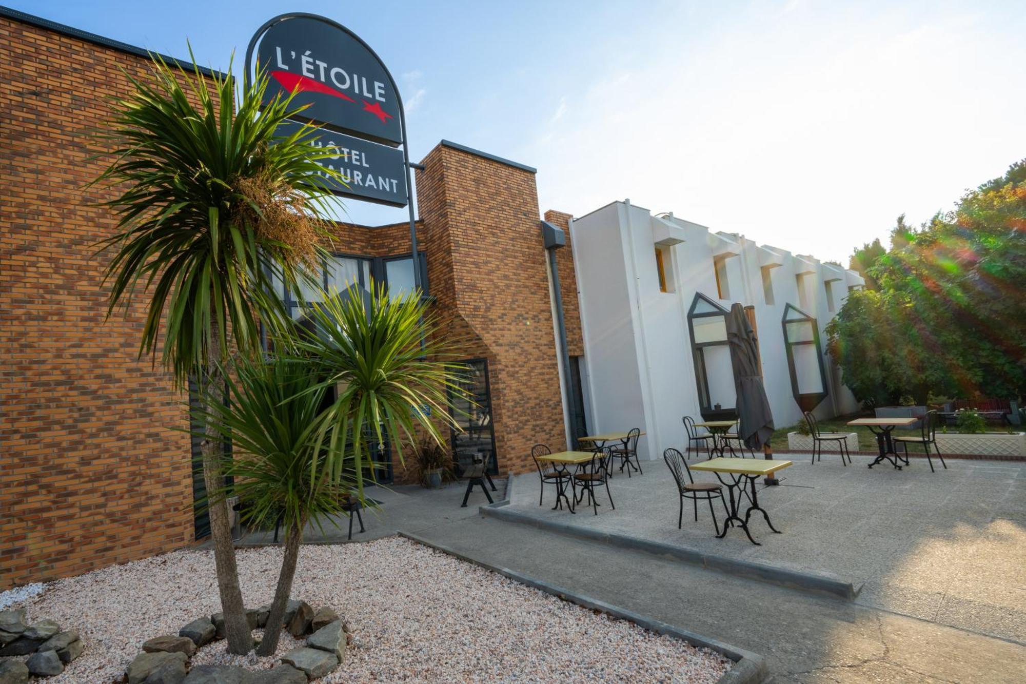Hotel L'Etoile Aeroport - A61 Carcassonne Eksteriør billede