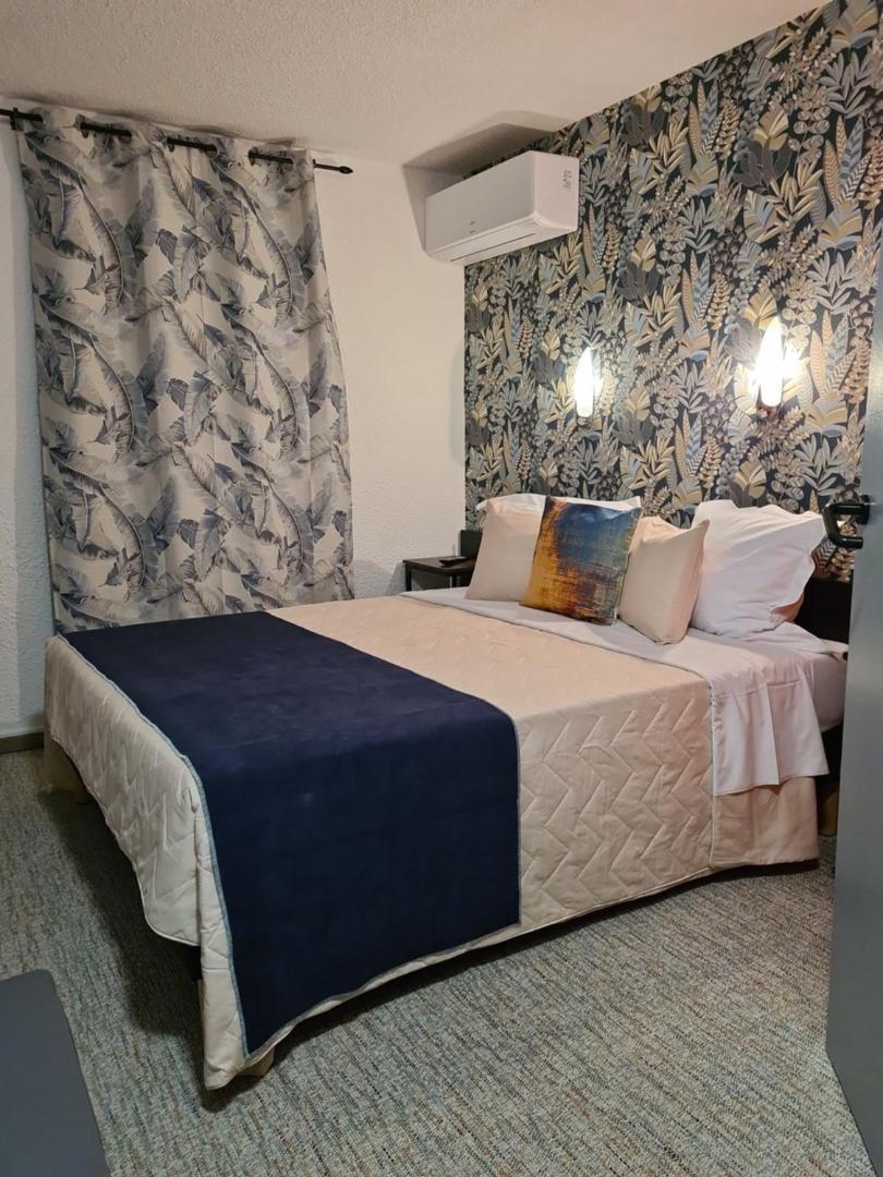 Hotel L'Etoile Aeroport - A61 Carcassonne Eksteriør billede
