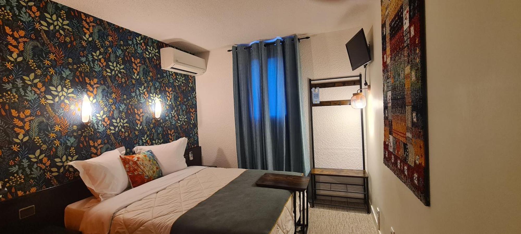 Hotel L'Etoile Aeroport - A61 Carcassonne Eksteriør billede