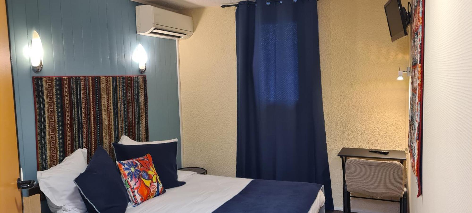 Hotel L'Etoile Aeroport - A61 Carcassonne Eksteriør billede